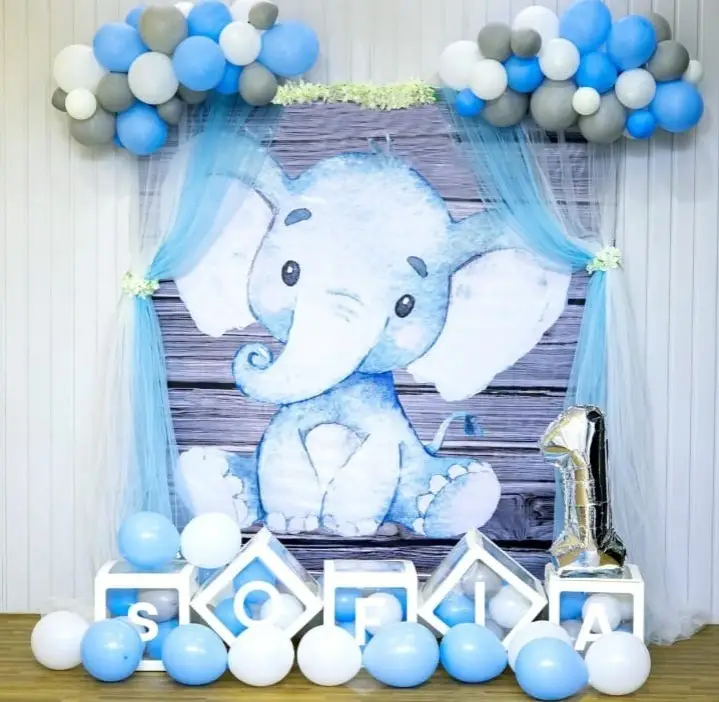 Blue Elephant Birthday Balloon Decor